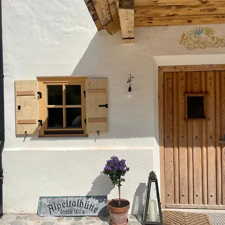 Alpeltalhuette Apartamento *
